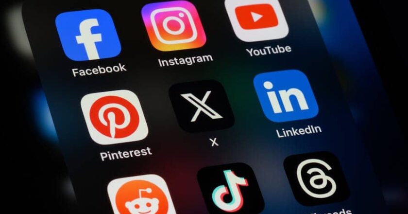 Les réseaux sociaux : alliés ou ennemis pour la santé mentale des jeunes de Beni ?