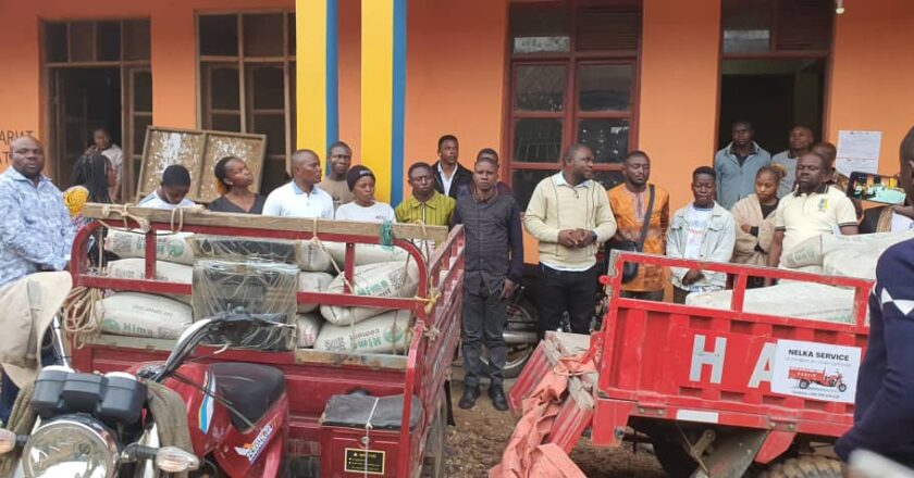 Beni : le député national Atsongya Kiyaya Elvis apporte son soutien matériel à l’Université du Cepromad