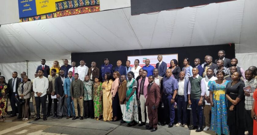 Beni – Éducation universitaire : le maire de la ville lance officiellement le programme de master de l’UCBC