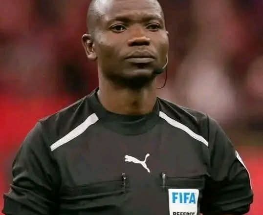CAN Maroc 2025 : l’arbitre international congolais Jean-Jacques Ndala blanchi par la CAF