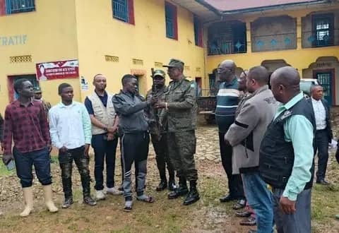 Lubero : un chef rebelle Wazalendo dépose les armes et rejoint le P-DDRCS