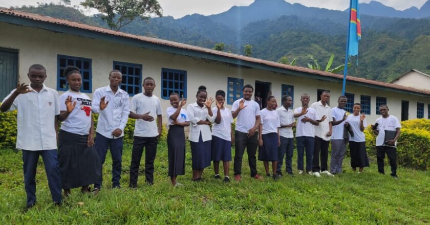 Mwenda : une campagne de sensibilisation sur l’hygiène menstruelle organisée à l’Institut Mwenda