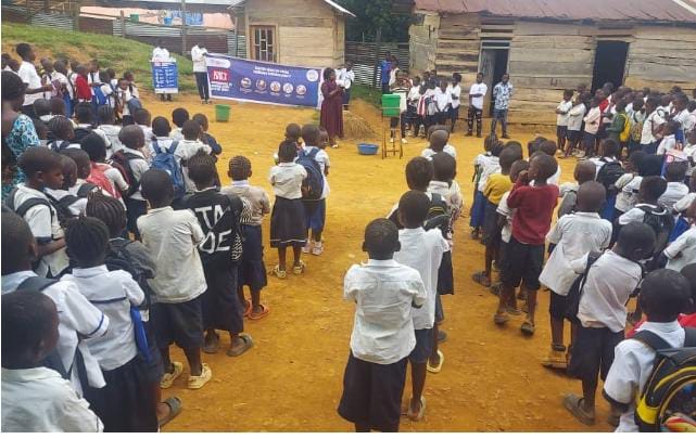 Mambasa : 348 élèves et enseignants sensibilisés contre Ebola